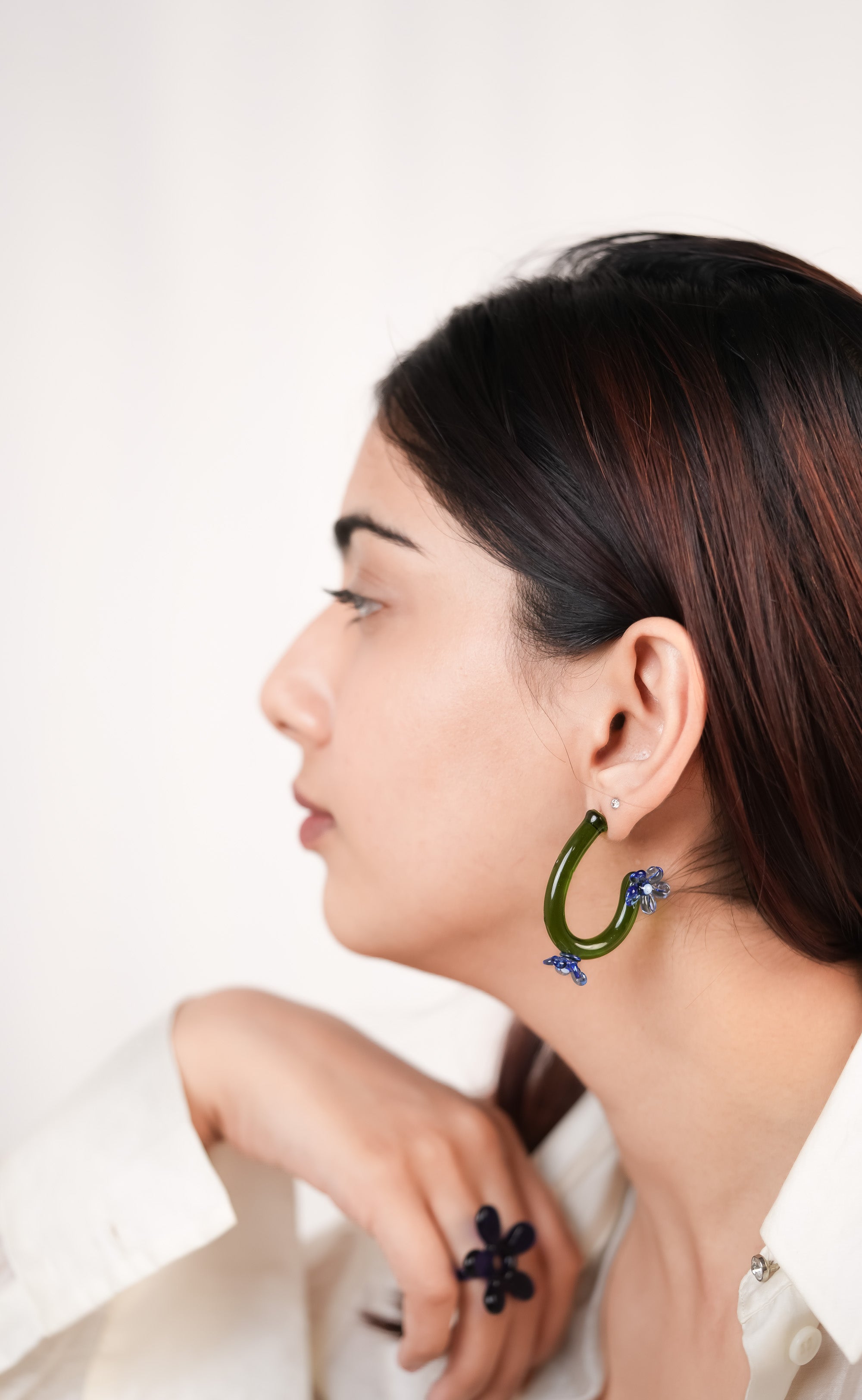 Curly Flower hoop earrings - Green