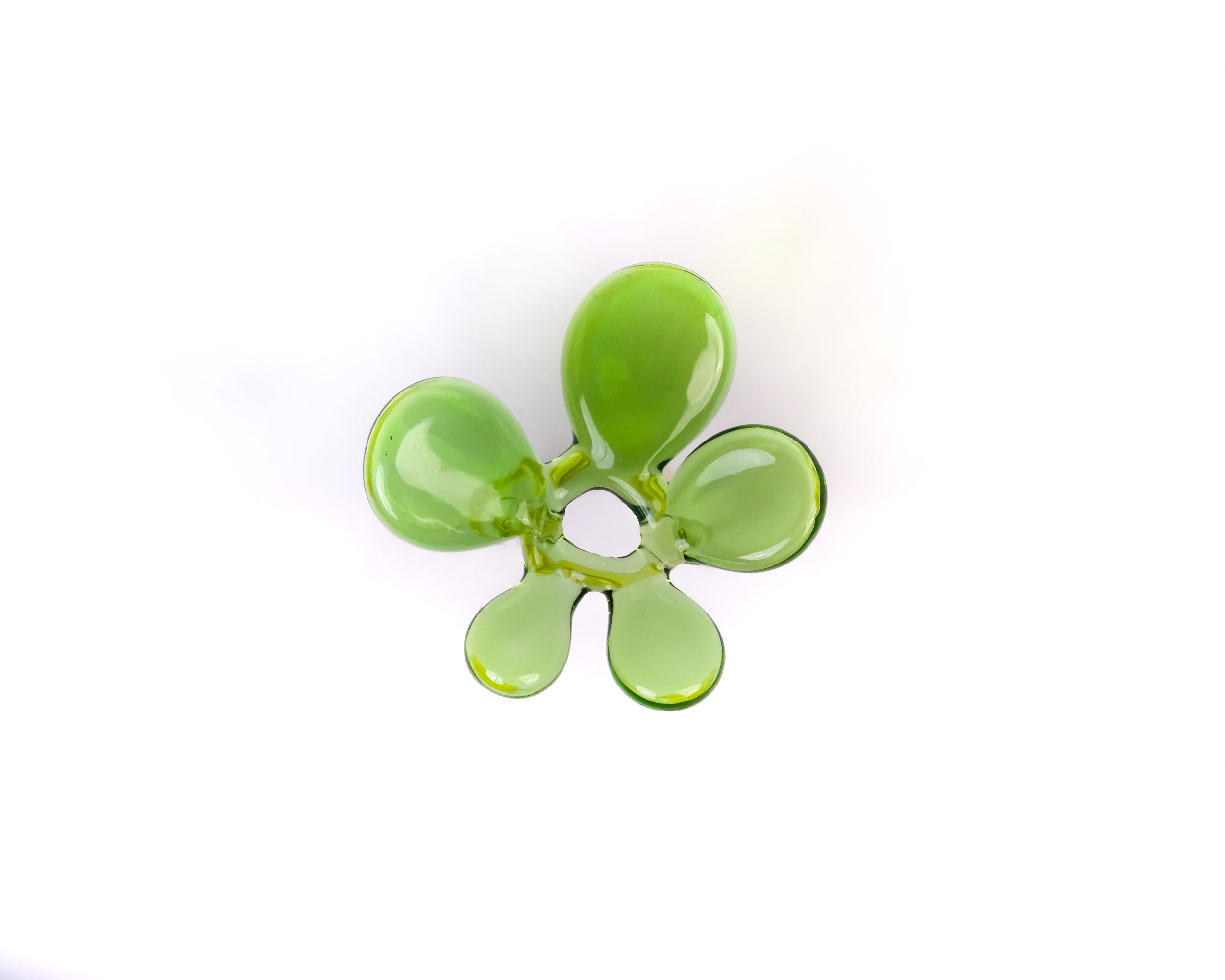 Flower glass ring in green handmade with borosilicate glass by AIROKAD STUDIO.